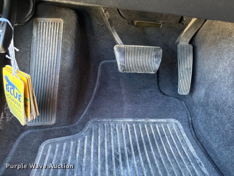 image for item EV3205 2012 Dodge Charger Police 