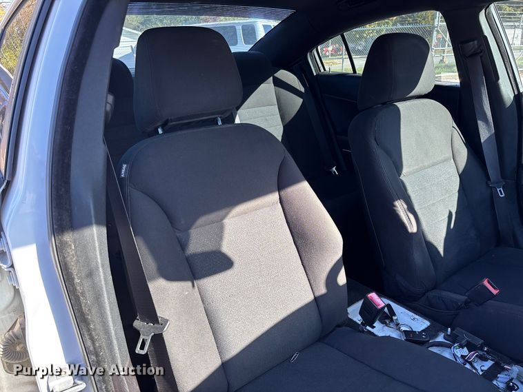 image for item EV3205 2012 Dodge Charger Police 