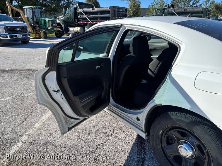 image for item EV3205 2012 Dodge Charger Police 