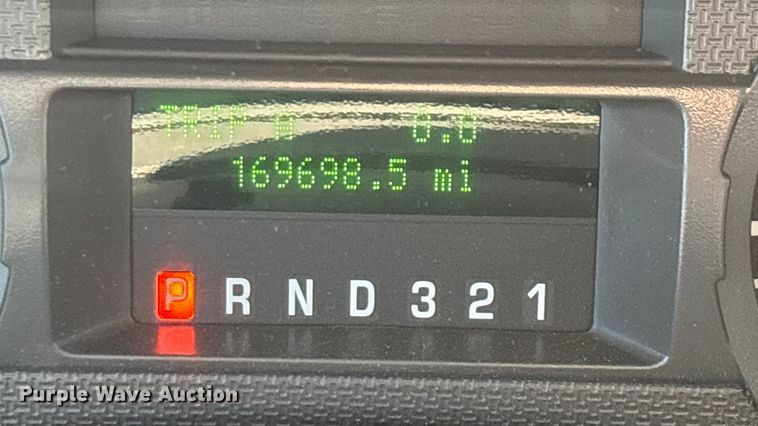 image for item EV3207 2010 Ford F250 Super Duty Crew Cab pickup truck