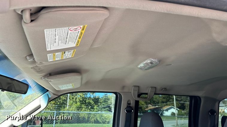 image for item EV3207 2010 Ford F250 Super Duty Crew Cab pickup truck