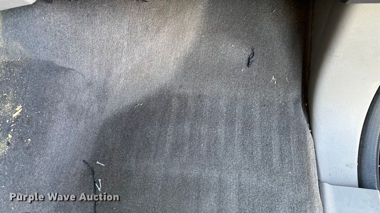 image for item EV3207 2010 Ford F250 Super Duty Crew Cab pickup truck