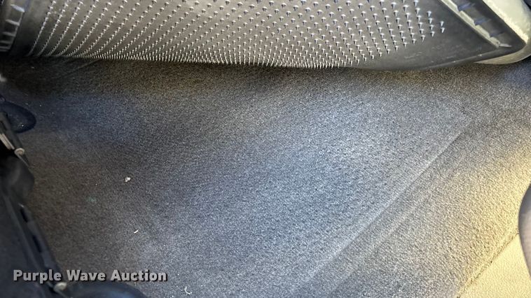 image for item EV3207 2010 Ford F250 Super Duty Crew Cab pickup truck