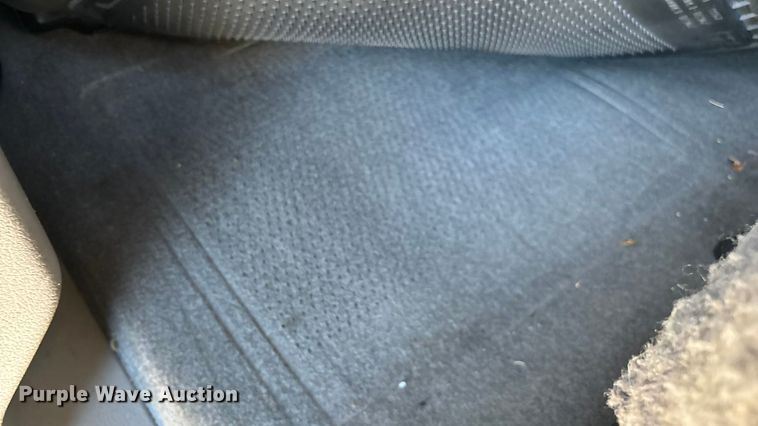 image for item EV3207 2010 Ford F250 Super Duty Crew Cab pickup truck