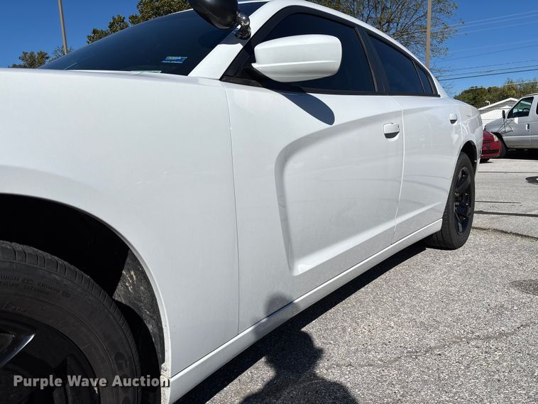 image for item EV3208 2014 Dodge Charger Police 