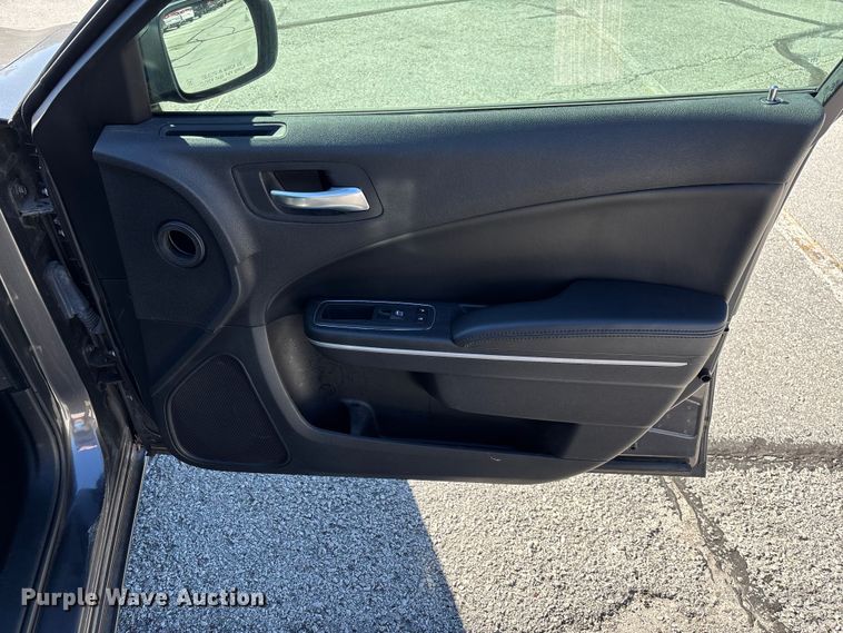 image for item EV3209 2019 Dodge Charger Police 