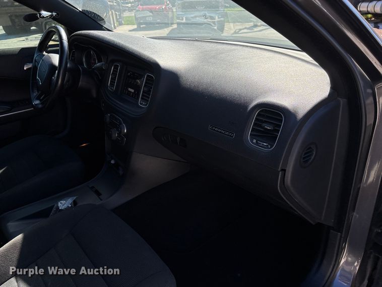 image for item EV3209 2019 Dodge Charger Police 