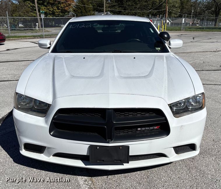image for item EV3211 2012 Dodge Charger Police 
