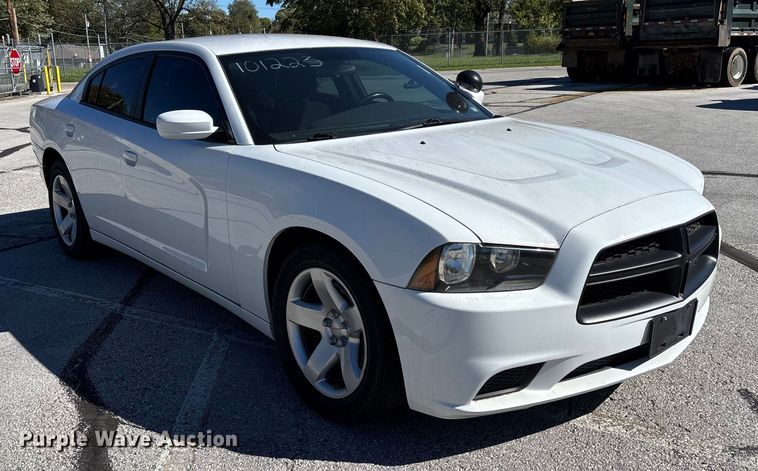 image for item EV3211 2012 Dodge Charger Police 