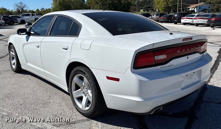 image for item EV3211 2012 Dodge Charger Police 