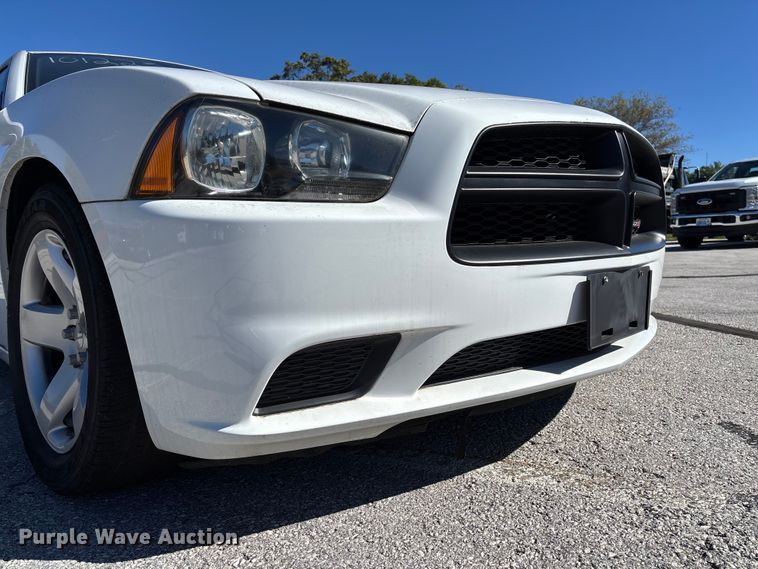 image for item EV3211 2012 Dodge Charger Police 