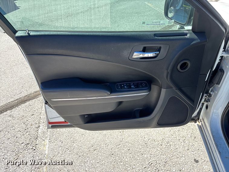 image for item EV3211 2012 Dodge Charger Police 