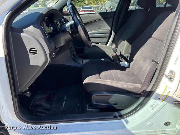 image for item EV3211 2012 Dodge Charger Police 