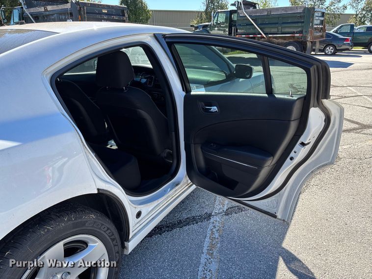 image for item EV3211 2012 Dodge Charger Police 