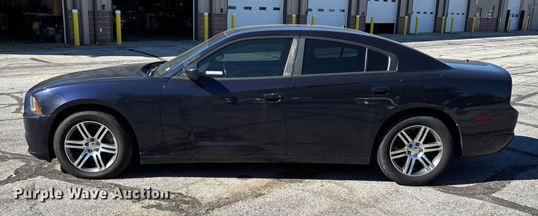 image for item EV3212 2012 Dodge Charger Police 