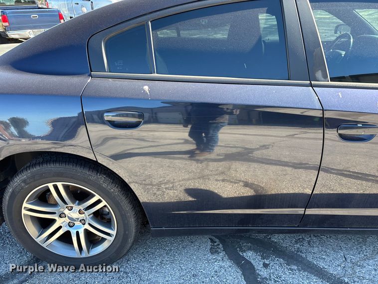 image for item EV3212 2012 Dodge Charger Police 