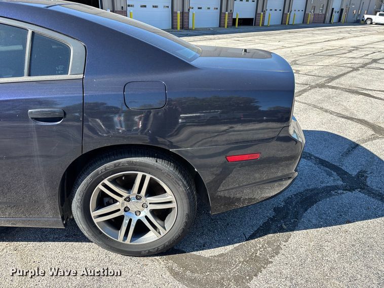 image for item EV3212 2012 Dodge Charger Police 