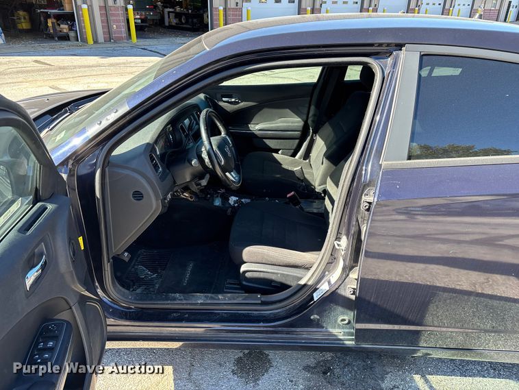 image for item EV3212 2012 Dodge Charger Police 