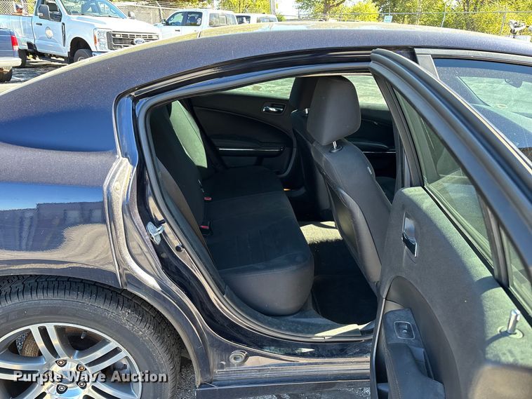 image for item EV3212 2012 Dodge Charger Police 