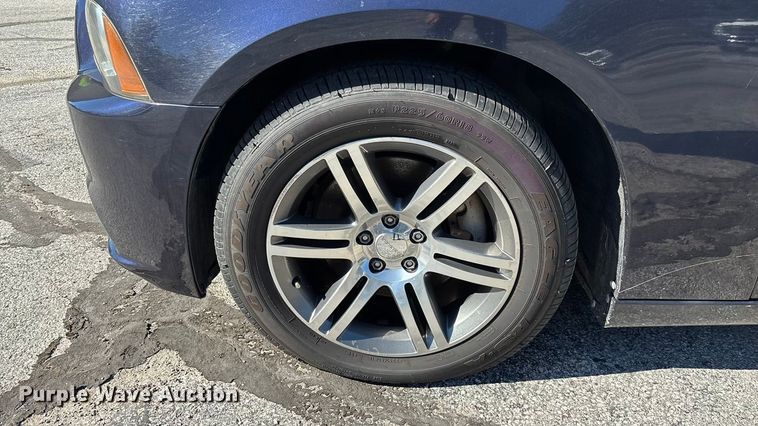 image for item EV3212 2012 Dodge Charger Police 