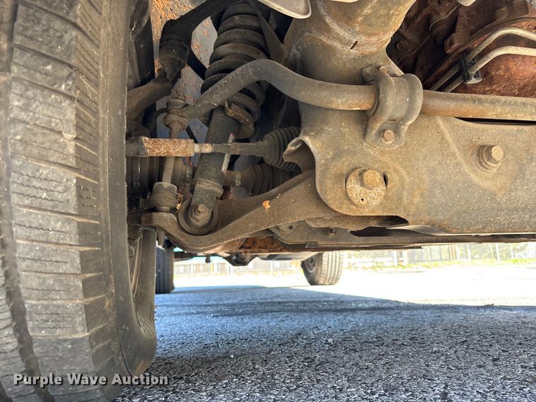 image for item EV3213 2010 Dodge Dakota Crew Cab pickup truck