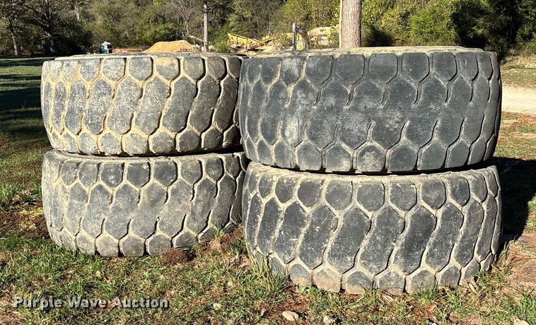 image for item EV3214 (4) Yokohama 29.5R25 tires