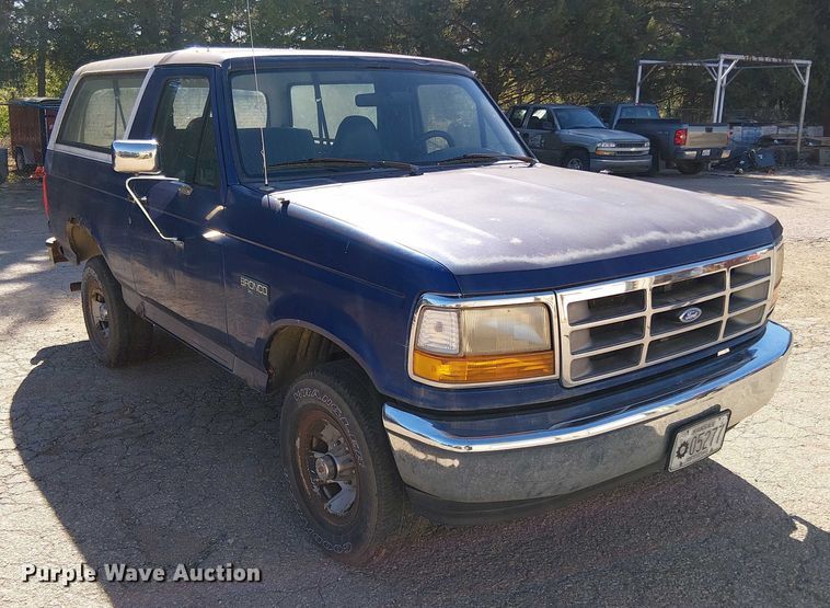 image for item EV5395 1996 Ford Bronco SUV