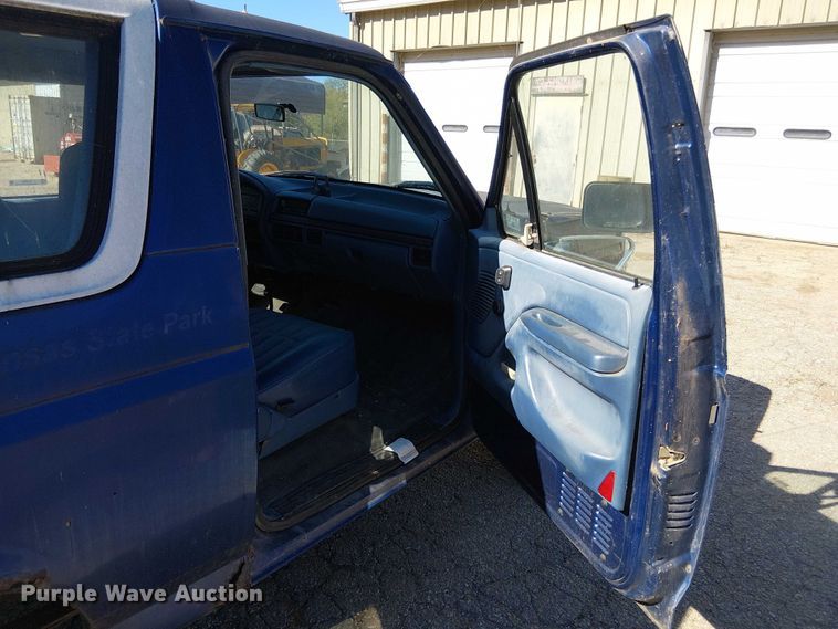 image for item EV5395 1996 Ford Bronco SUV