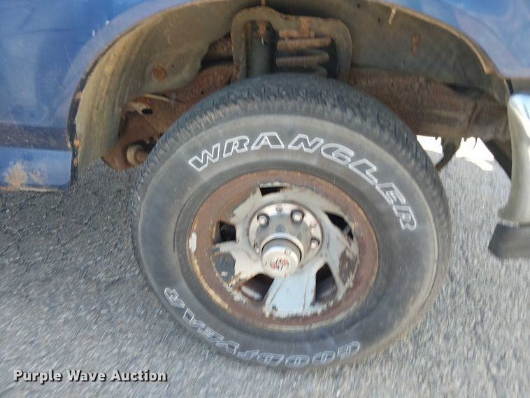 image for item EV5395 1996 Ford Bronco SUV