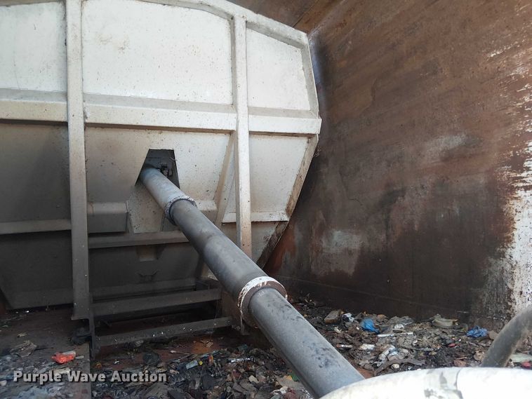 image for item EV5399 2008 International 7300 refuse truck