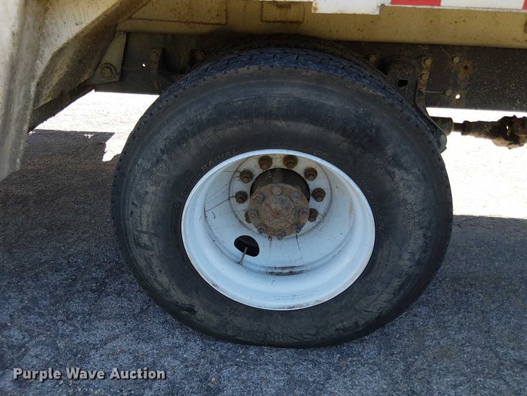 image for item EV5399 2008 International 7300 refuse truck