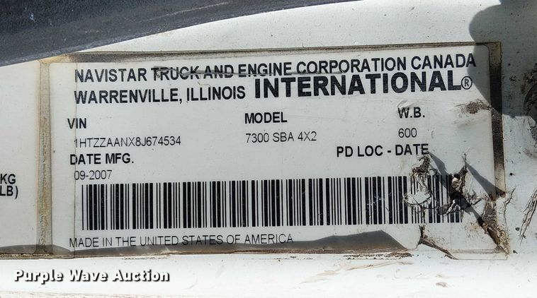 image for item EV5399 2008 International 7300 refuse truck
