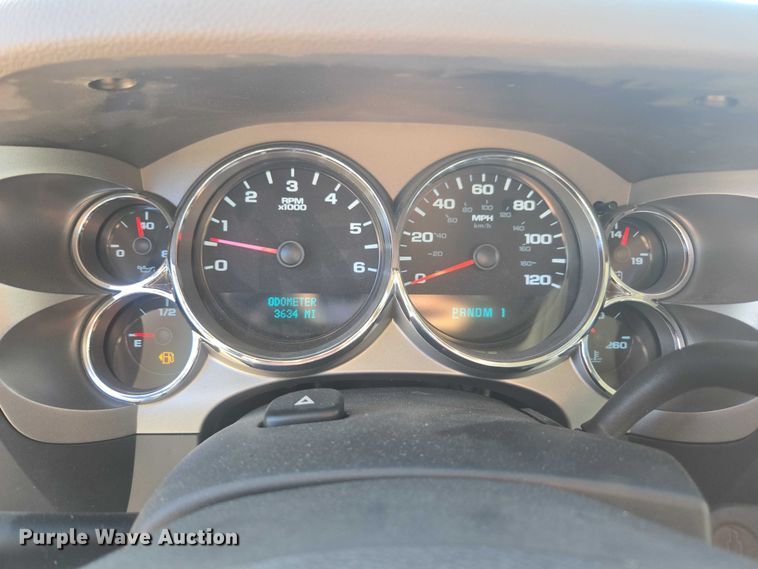 image for item EV5400 2008 Chevrolet 2500 Ext. Cab pickup truck