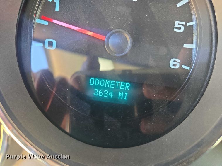 image for item EV5400 2008 Chevrolet 2500 Ext. Cab pickup truck