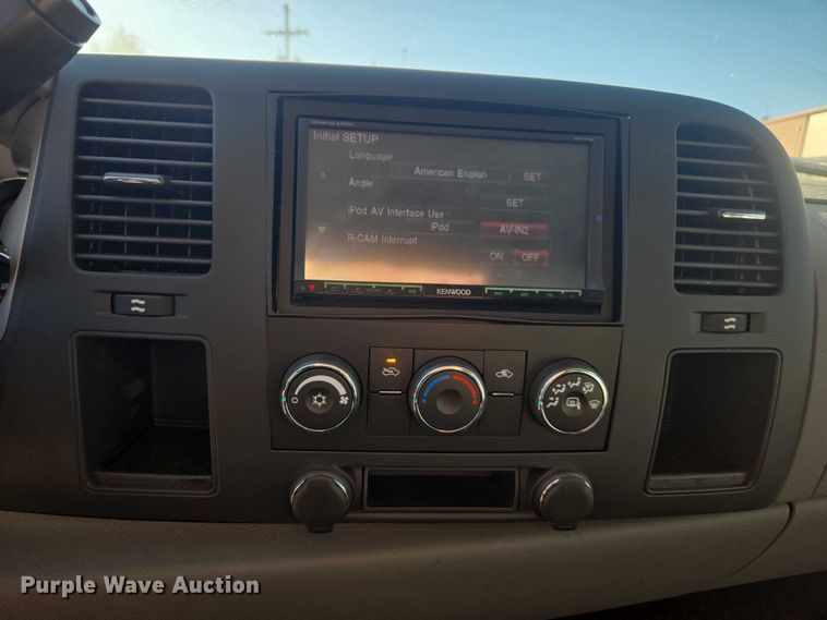 image for item EV5400 2008 Chevrolet 2500 Ext. Cab pickup truck