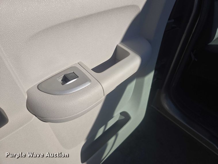 image for item EV5400 2008 Chevrolet 2500 Ext. Cab pickup truck