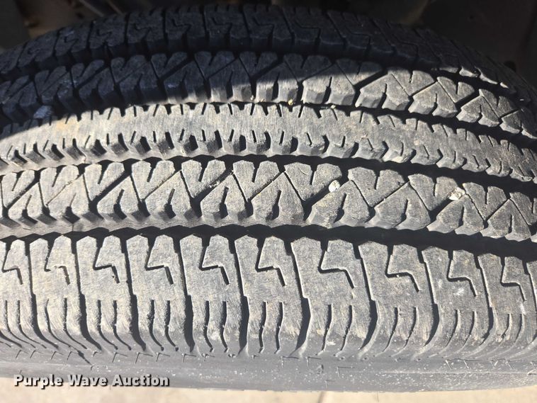 image for item EV5400 2008 Chevrolet 2500 Ext. Cab pickup truck