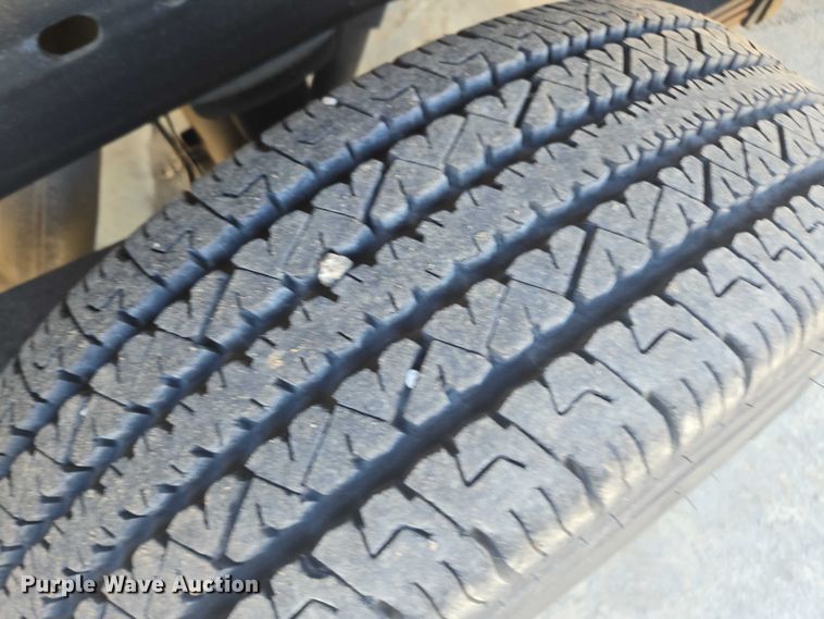 image for item EV5400 2008 Chevrolet 2500 Ext. Cab pickup truck