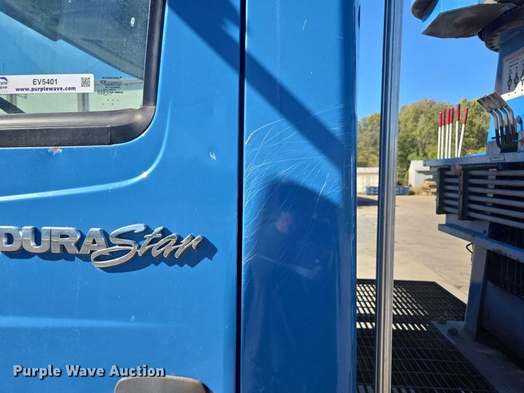 image for item EV5401 2012 International Durastar grapple truck