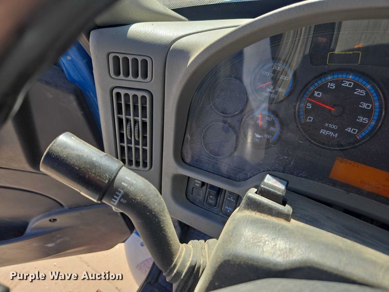 image for item EV5401 2012 International Durastar grapple truck