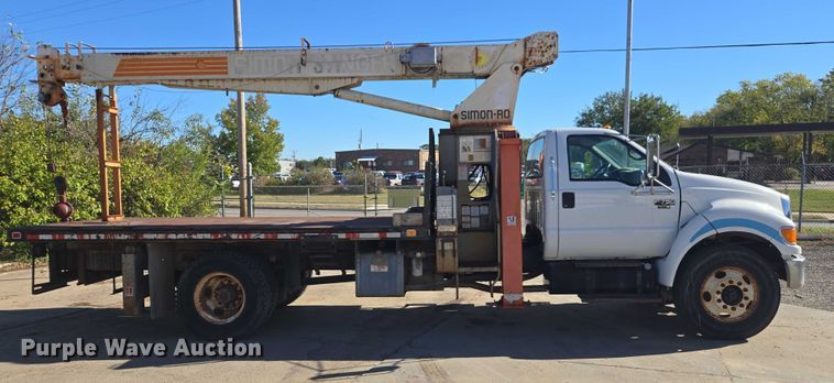 image for item EV5404 2007 Ford F750 crane truck