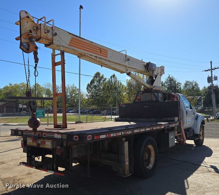 image for item EV5404 2007 Ford F750 crane truck