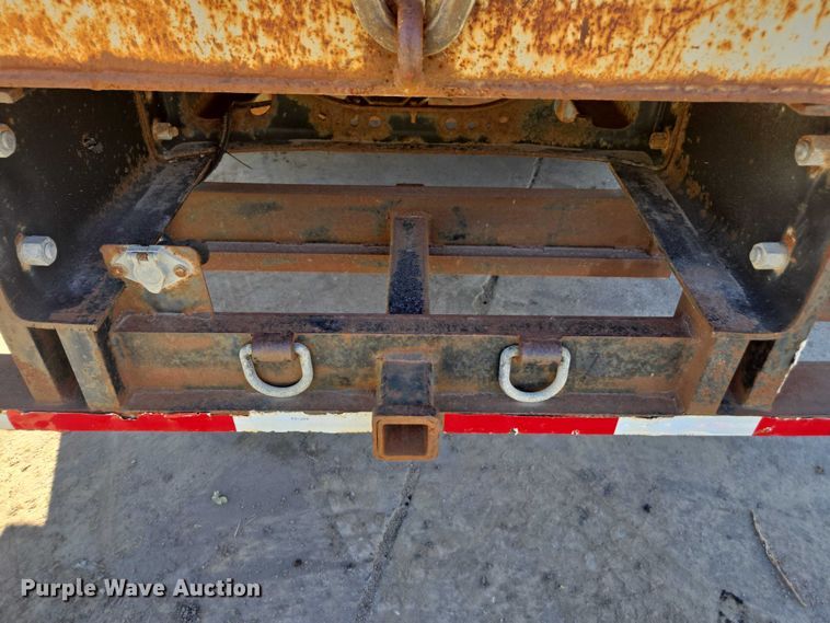 image for item EV5404 2007 Ford F750 crane truck