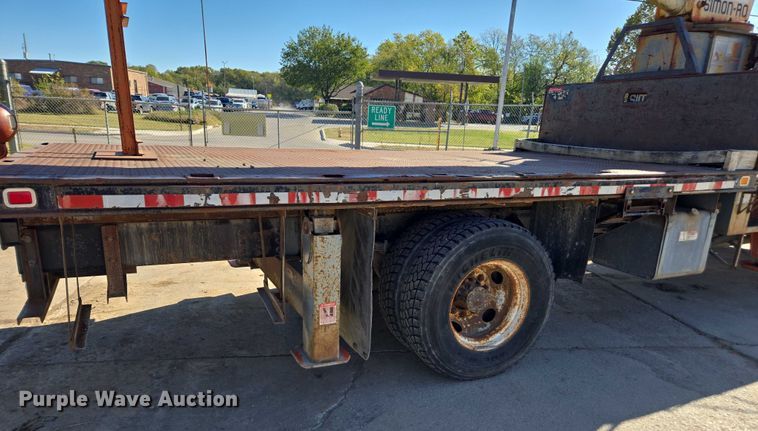 image for item EV5404 2007 Ford F750 crane truck