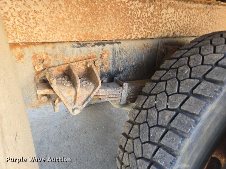 image for item EV5404 2007 Ford F750 crane truck