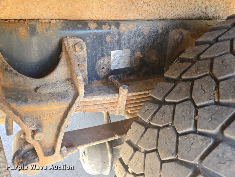 image for item EV5404 2007 Ford F750 crane truck