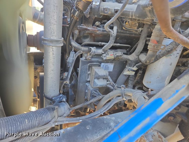 image for item EV5404 2007 Ford F750 crane truck