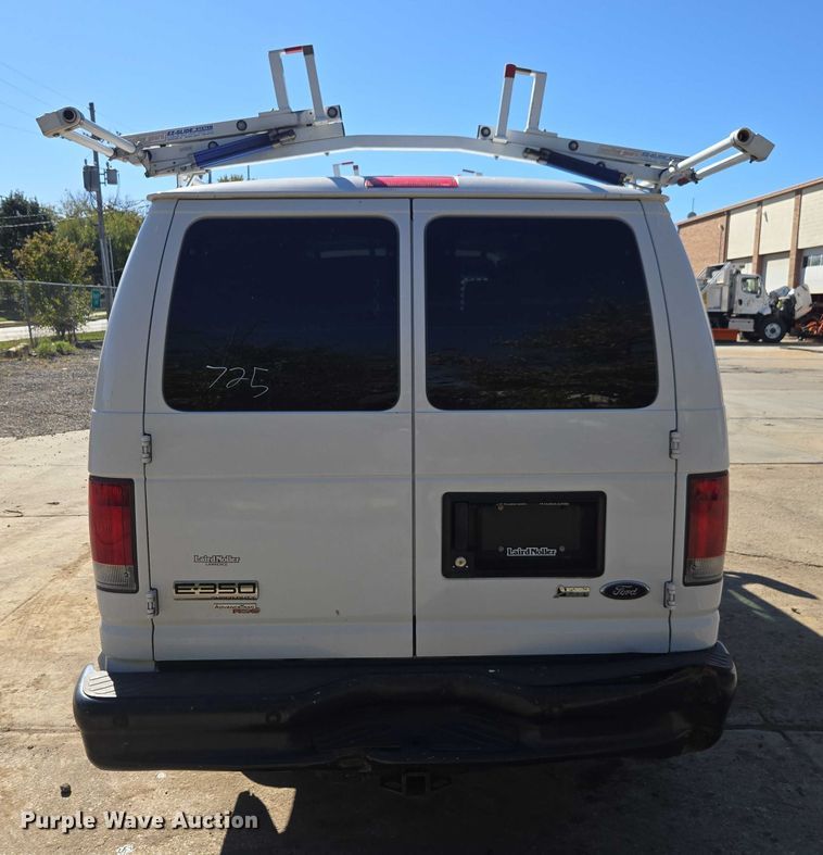 image for item EV5405 2012 Ford E350 van