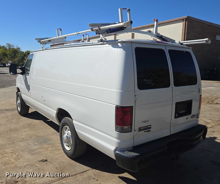 image for item EV5405 2012 Ford E350 van