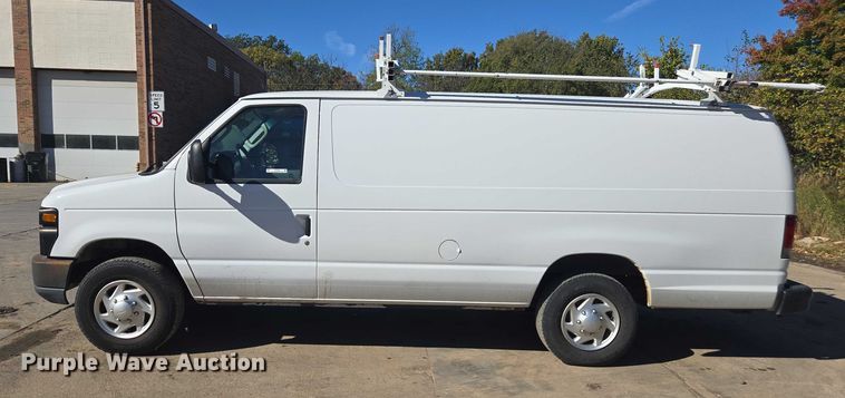 image for item EV5405 2012 Ford E350 van